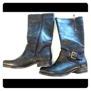 Naturalized Balada boots, never worn